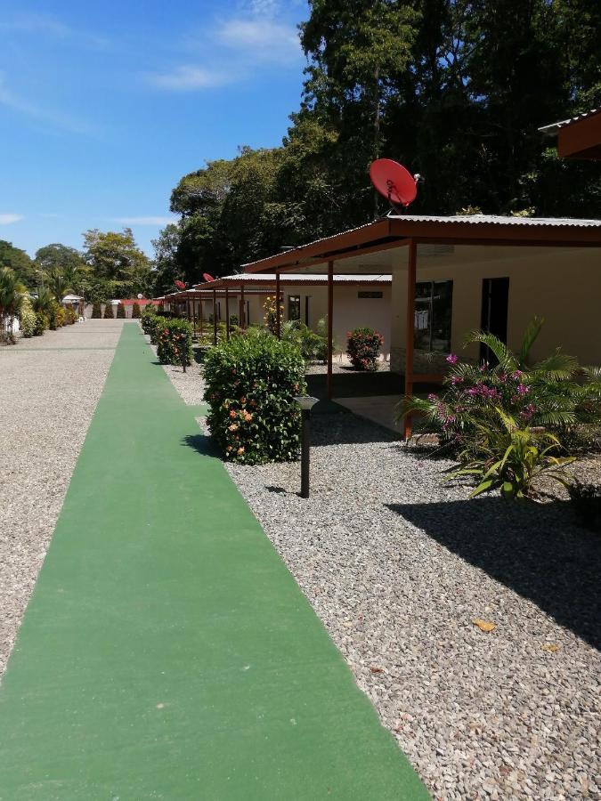 Puerto Vargas Lodge 卡维塔 外观 照片