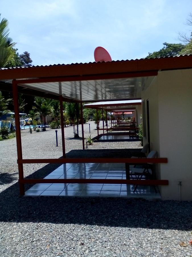 Puerto Vargas Lodge 卡维塔 外观 照片
