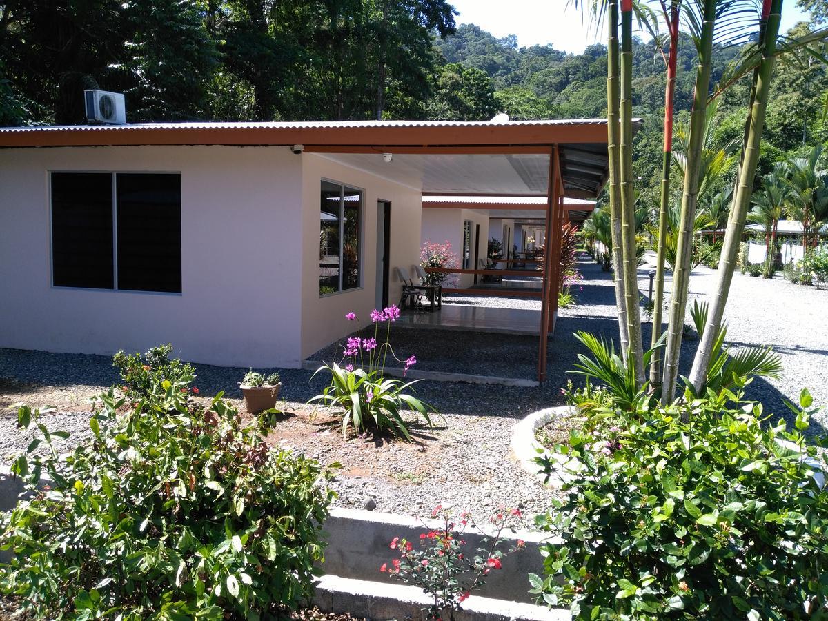 Puerto Vargas Lodge 卡维塔 外观 照片
