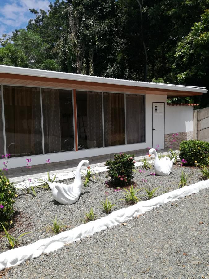 Puerto Vargas Lodge 卡维塔 外观 照片